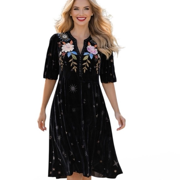 Johnny Was Celestine Velvet Puff Sleeve Embroidery Floral Black Dress NWT